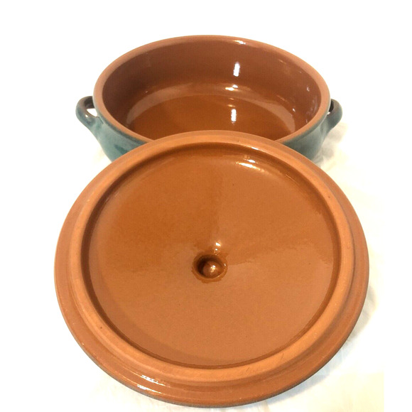 Brown's Pottery Arden N.C. 48 Covered Double Handle Casserole Dish - Picture 4 of 7